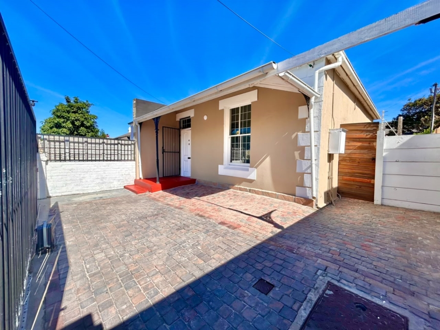 2 Bedroom Property for Sale in Plumstead Western Cape
